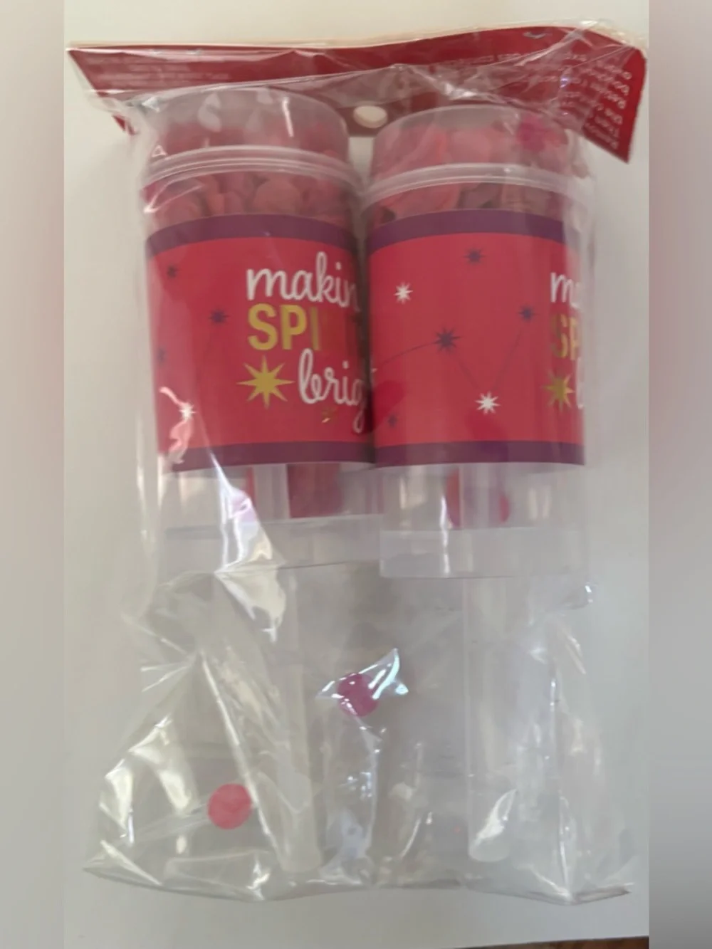 Confetti poppers NEW NWT 8 total 4 packages “making spirits bright” Christmas